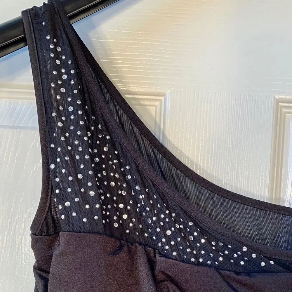BLACK ONE SHOULDER w RHINESTONES Size 5 NWT - Picture 4 of 6